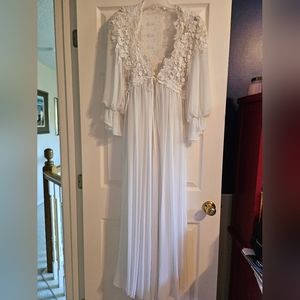 Vintage Jonquil by Diane Samandi Gown and Robe